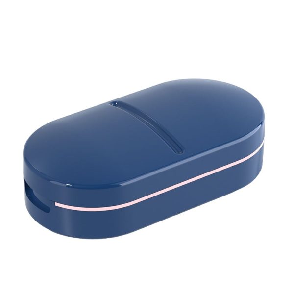 Organizator medicamente, Flippy, Dispozitiv Taiere/Sfaramare Pastile, Ideala pentru Calatorii, Portabila, Perie pentru Curatare, Compartiment depozitare, 8.5x4.5x2.5 cm, Albastru
