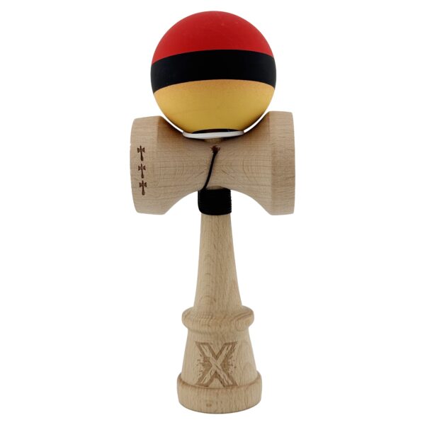 Kendama X Originala, Profesionala, Flippy, Cupe Mari KING SIZE V3, Rubber Grip, Gaura in Baza, Rulment Metalic, din lemn 18 cm, Ata 62/65 cm, M Rosu/Negru/Galben
