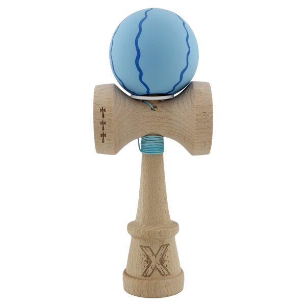 Kendama X Originala, Profesionala, Flippy, Rubber Grip, Cupe Mari KING SIZE V3, Gaura in Baza, Rulment Metalic, din lemn 18 cm, Ata 62/65 cm, Special Albastru deschis