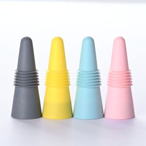 Set 4 dopuri reutilizabile din silicon Flippy, pentru sticle de vin, bautura, multicolor
