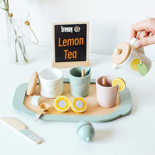 Jucarie Educativa Montessori din Lemn, Flippy, Joc Interactiv Model Lemon Tea cu Accesorii de Bucatarie, Dezvolta Motricitatea Fina, 3ani+, Multicolor